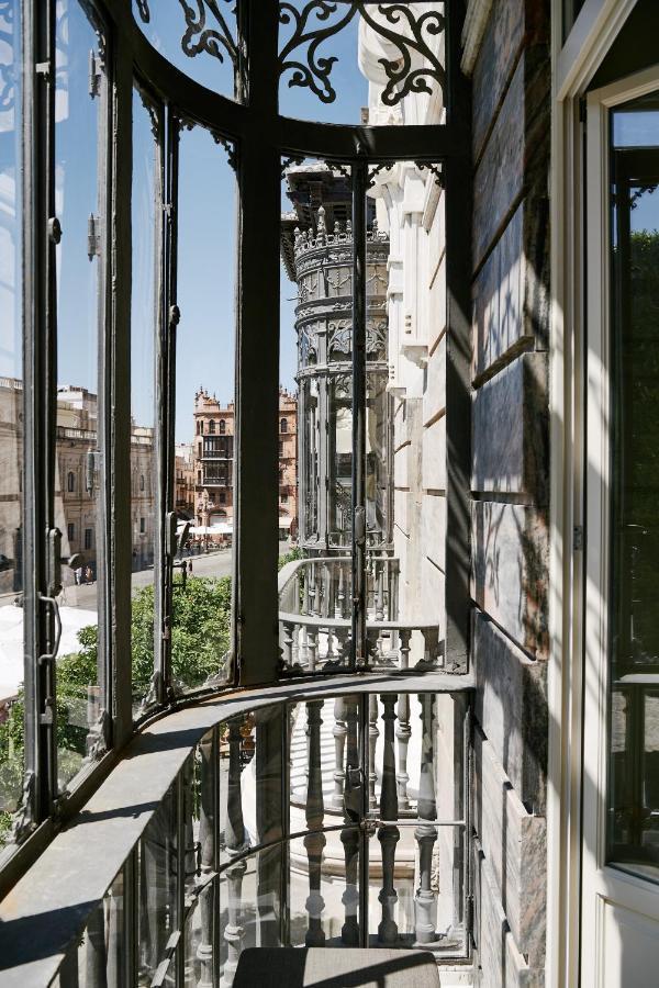 Mercer Plaza Sevilla 5 Gl Exteriör bild