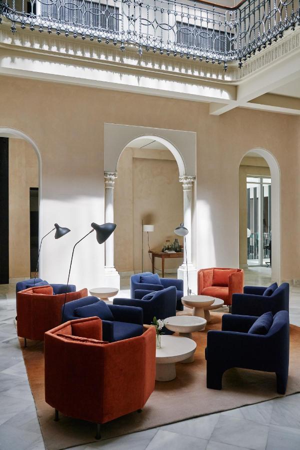 Mercer Plaza Sevilla 5 Gl Exteriör bild