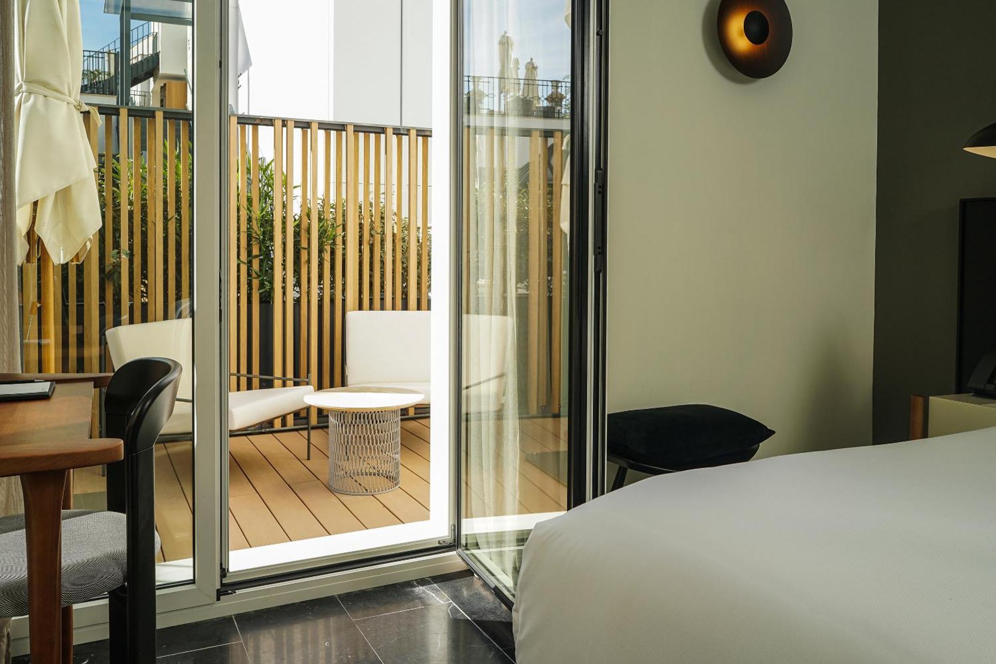 Mercer Plaza Sevilla 5 Gl Exteriör bild