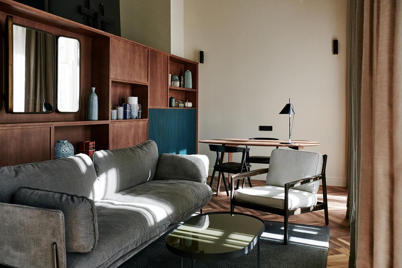 Mercer Plaza Sevilla 5 Gl Exteriör bild